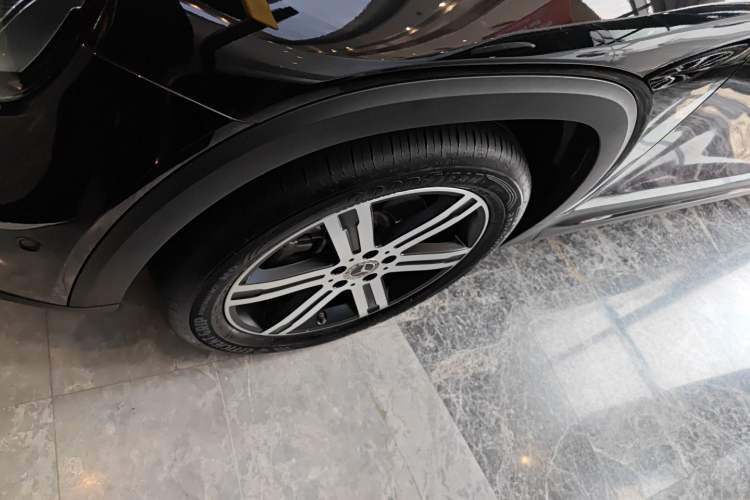 Used Mercedes-Benz GLB 2024 GLB 220 4MATIC