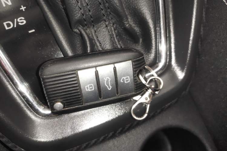 Used MG ZS 2017 1.5L Automatic Elite Edition Vehicle Key