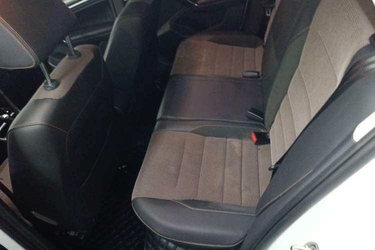 Used Volkswagen C-TREK 2017 230TSI DSG Comfort Version Left Rear Seat