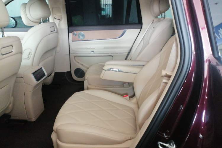 Used Hima AITO M9 2025 Extended-Range Ultra Version 52 kWh 6-Seater