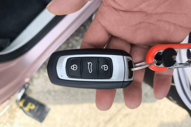 Used Geely Galaxy Panda 2025 210 km – Yuanqi Bear
