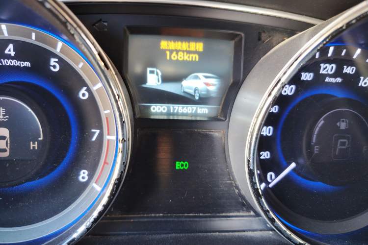 Used Hyundai Sonata 2013 2.4L Automatic Leading Edition China IV Standard