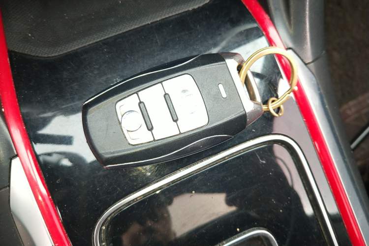 Used Haval H2 2018 1.5T Dual-Clutch Two-Wheel Drive Fashion Model China VI Standard