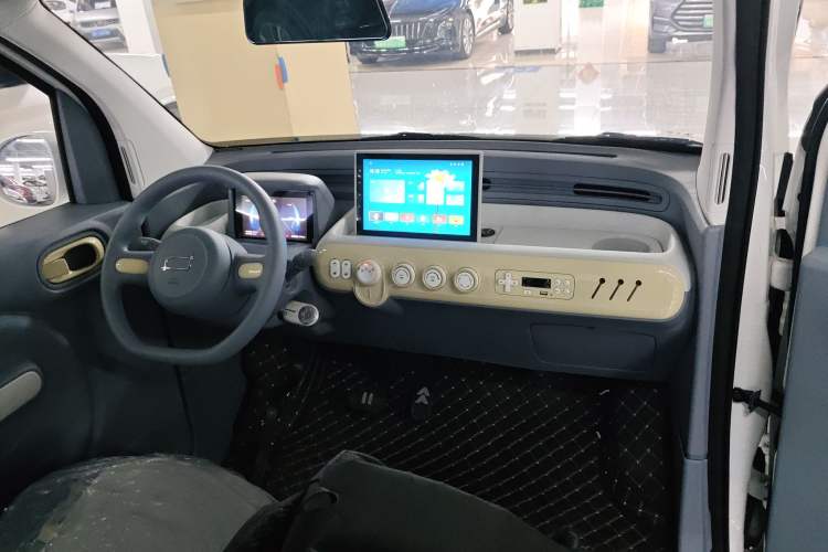 Used Bestune Pony 2025 222km Range Linglong Horse