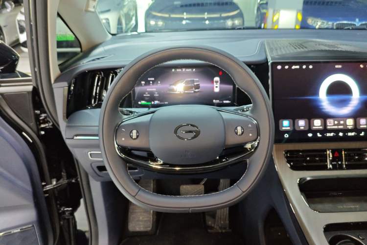 Used GAC Trumpchi Xiangwang M8 2025 Kunkun Series Max Luxury Cabin