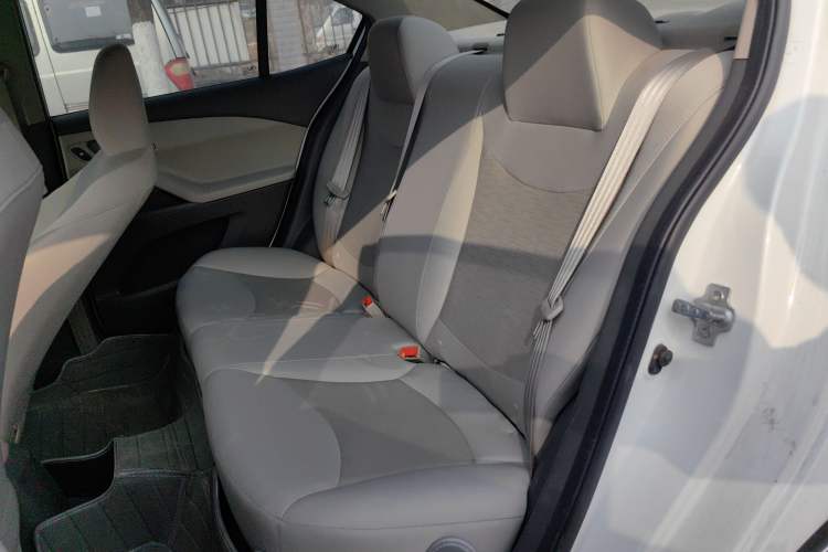 Used Chevrolet Sail 2015 Sail 3 1.5L Manual with Ideal Sunroof Edition