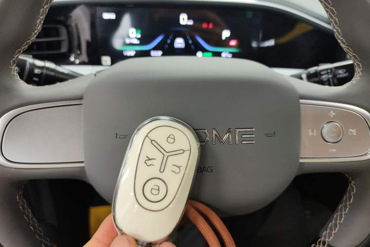 Used Geely Galaxy Geome 2025 310km Youth Edition Interior 1