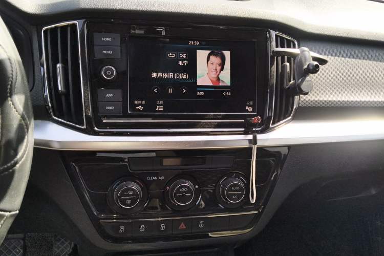 Used Skoda Kamiq 2018 1.5L Automatic Comfort Edition China VI Standard
