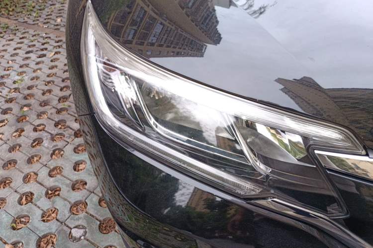 Used Honda CR-V 2016 2.0L Two-Wheel Drive Classic Edition
