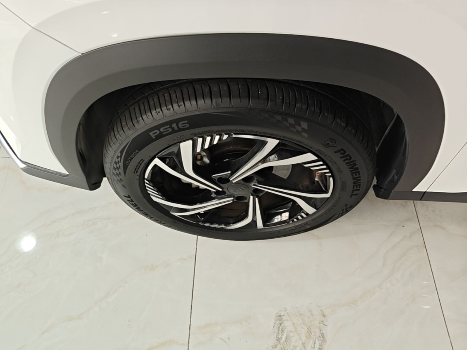 Geely Auto Emgrand X7 Sport 2024 1.5TD Smart Connect+ — снимка 10