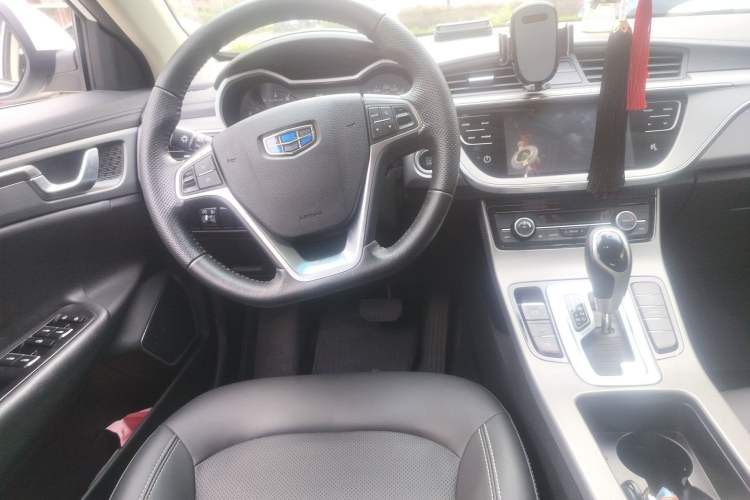 Used Geely Auto Emgrand GL 2017 1.8L DCT Elite Model
