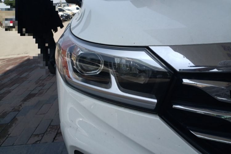 Used GAC Trumpchi GS4 2018 235T Manual Two-Wheel Drive Elite Edition Right Front Headlight