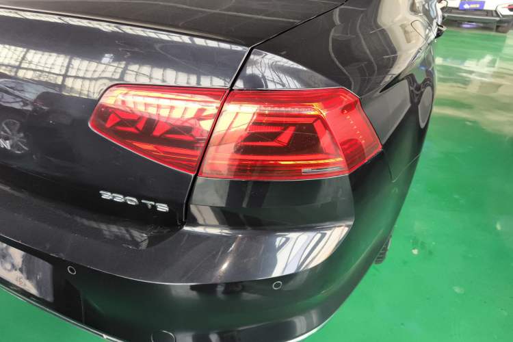 Used Volkswagen Magotan 2020 330TSI DSG Luxury Edition
