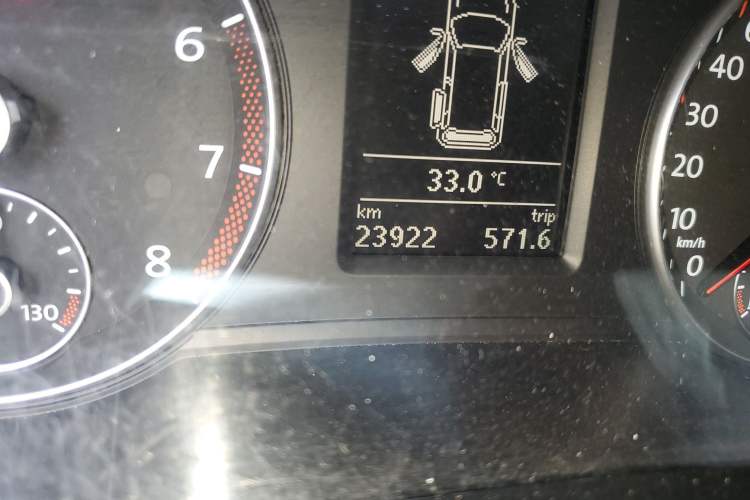 Used Volkswagen Sharan 2013 2.0 TSI Comfort Model