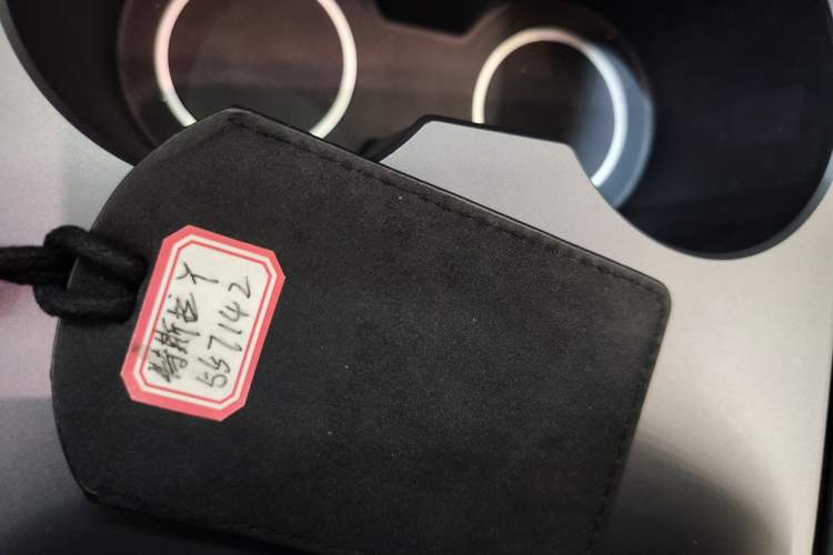 Used Tesla Model Y 2024 Rear-Wheel-Drive Version Vehicle Key