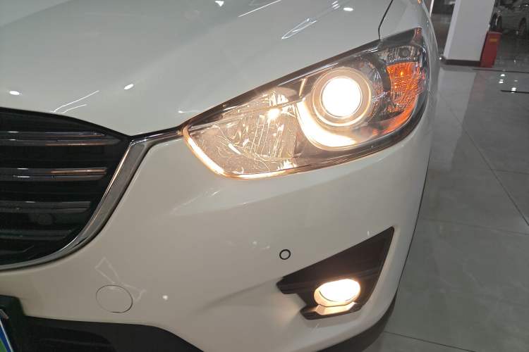 Used Mazda CX-5 2015 2.0L Automatic Two-Wheel Drive Urban Version
