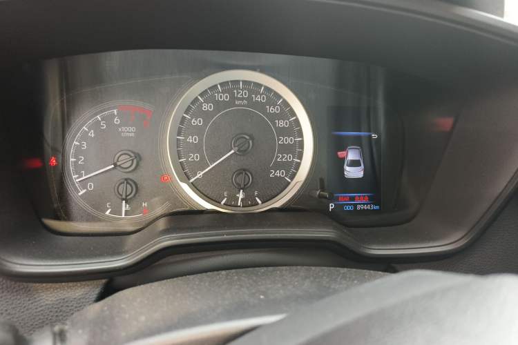 Used Toyota Corolla 2021 1.2T S-CVT Elite Edition Odometer Close Up