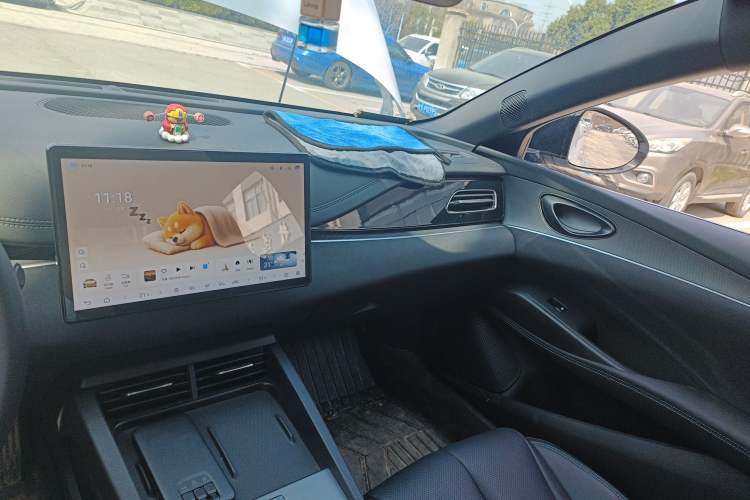 Used BYD Seal 06 New Energy 2025 DM-i Smart Drive 80KM Luxury Model Audio And AC Panel