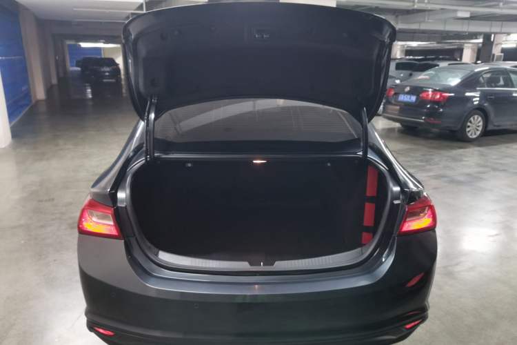 Used Chevrolet Malibu XL 2018 530T Automatic Ruiyi Edition Trunk