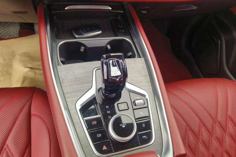 Used Chery Tiggo 7 PLUS 2023 1.6 TGDI DCT Prestige Edition
