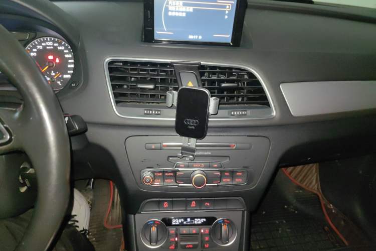 Used Audi Q3 2017 35 TFSI Fashion Model
