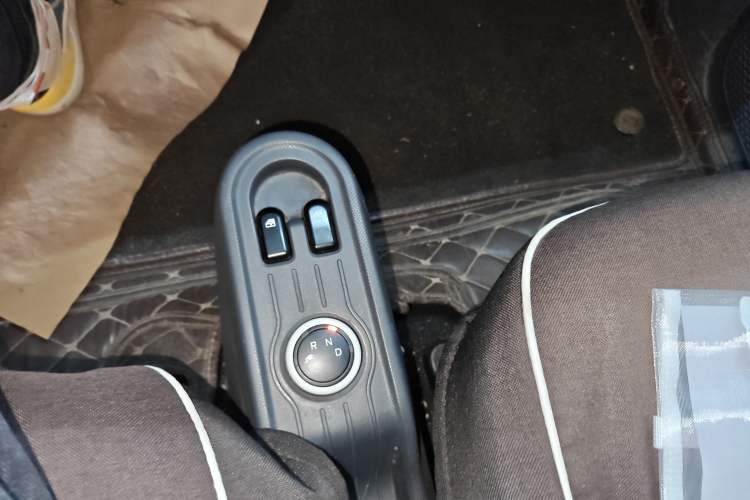 Used Wuling Hongguang MINIEV 2021 Macaron Fashion Model Lithium Iron Phosphate