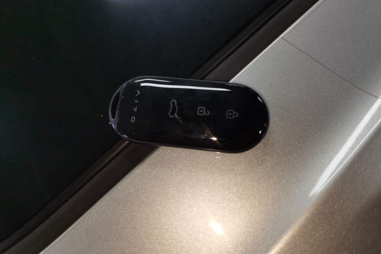 Used Hima AITO M7 2024 1.5T Intelligent Drive Rear-Drive Ultra Version 5 Seats Interior 1