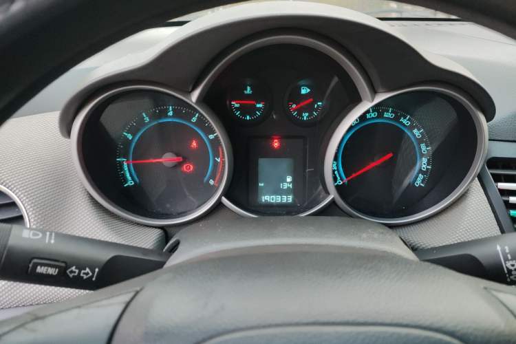 Used Chevrolet Cruze 2009 1.6L SE MT
