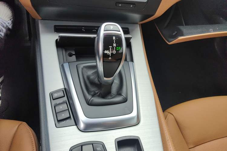 Used BMW Z4 2013 sDrive20i Leading Model
