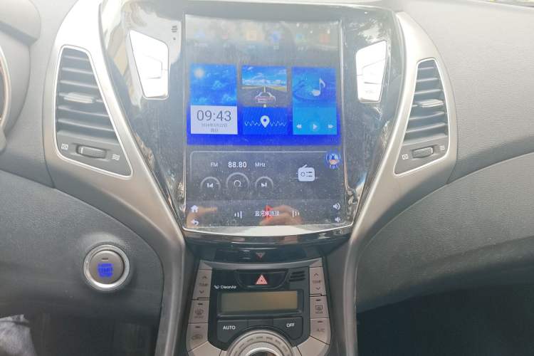 Used Hyundai Elantra (5th Generation / Langdong) 2015 1.6L Automatic Luxury Model
