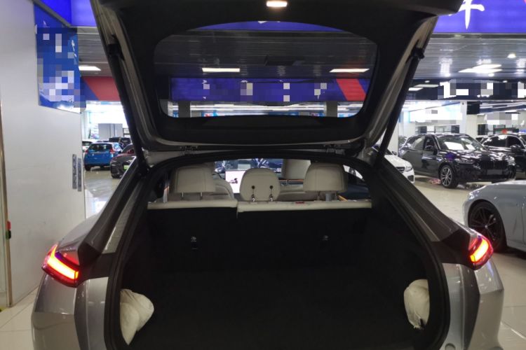 Used ONVO L60 2024 60 kWh Rear-Drive Version Trunk