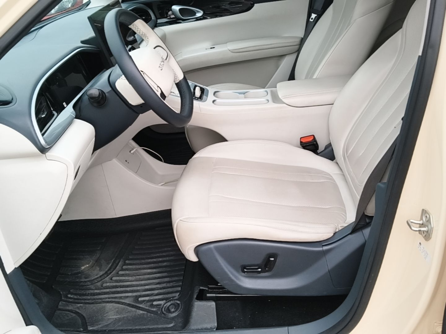 Geely Galaxy Geome 2025 UP 410km Exploration Edition — снимка 17