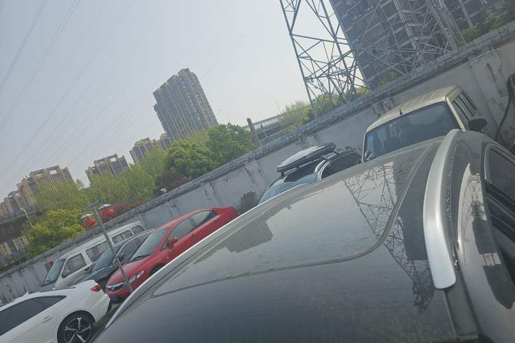 Used Hongqi HS5 2022 Revised Version 2.0T Smart Connect Flagship Edition
