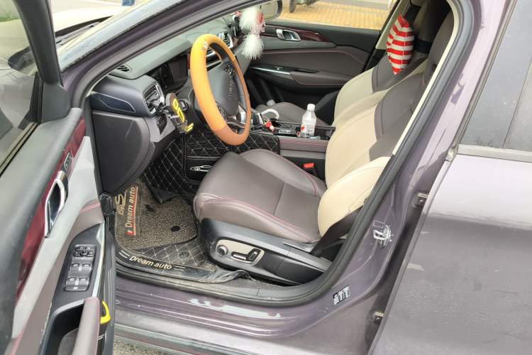 Used Lynk & Co 02 2019 1.5T DCT Two-Wheel Drive Shine Pro Edition China VI Standard Left Front Seat