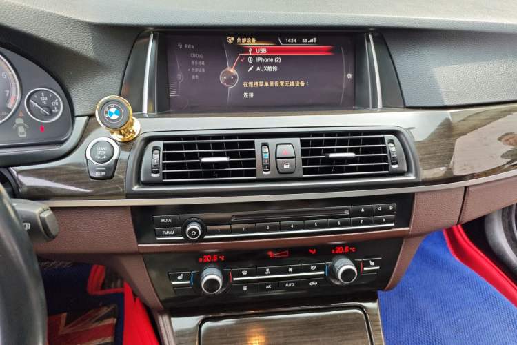 Used BMW 5 Series 2014 525Li Luxury Design Package
