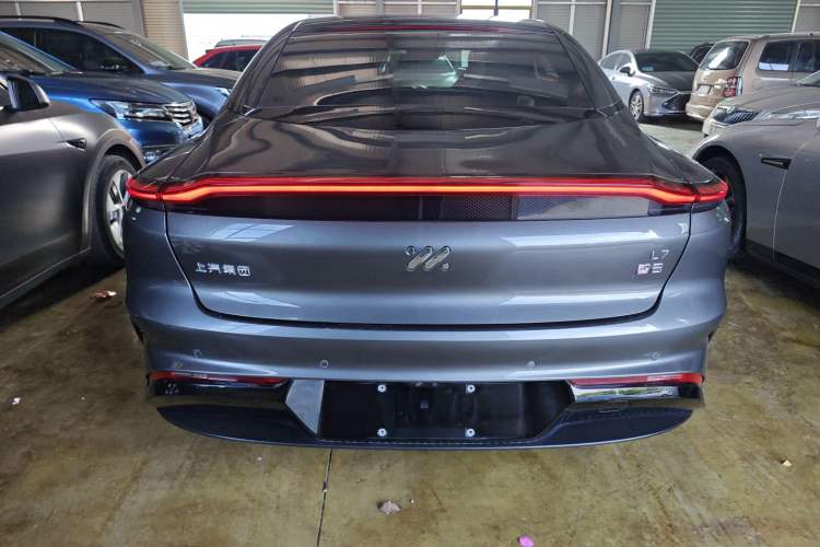 Used IM L7 2022 Dynamic Model