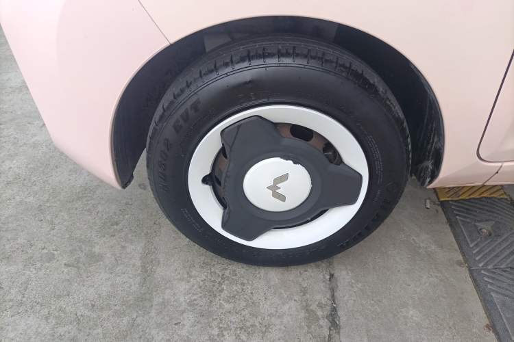 Used Wuling Hongguang MINIEV 2021 Macaron Premium Model – Lithium-NMC