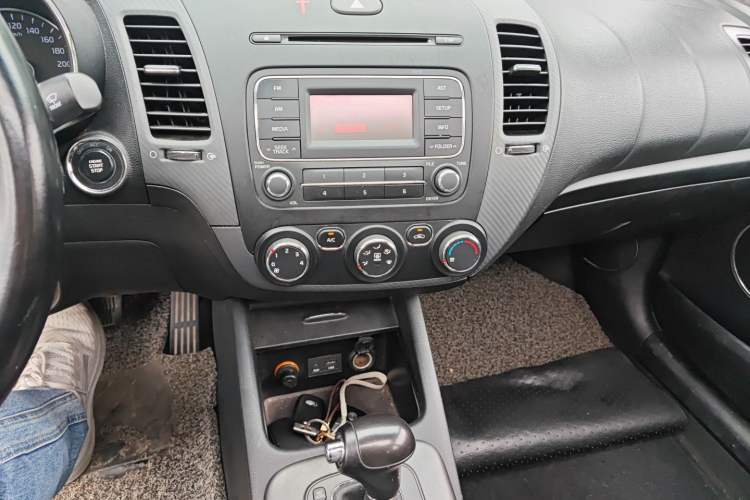 Used Kia K3 2013 1.6L Automatic GLS
