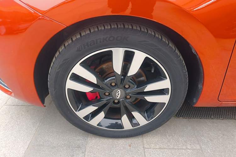 Used Chery Arrizo 5 2018 1.5L Manual Tribute to Youth Edition Left Front Wheel Hub