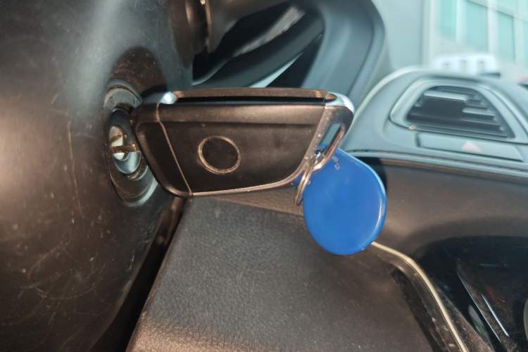 Used Honda Vezel 2020 1.5L CVT Elite Edition
