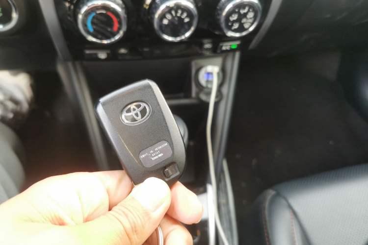 Used Toyota YARiS L Zhi Xuan 2021 X-Trail X 1.5L CVT Prestige Edition