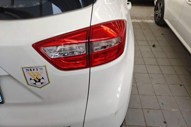 Used Changan CS15 2016 1.5L Manual Fashion Edition