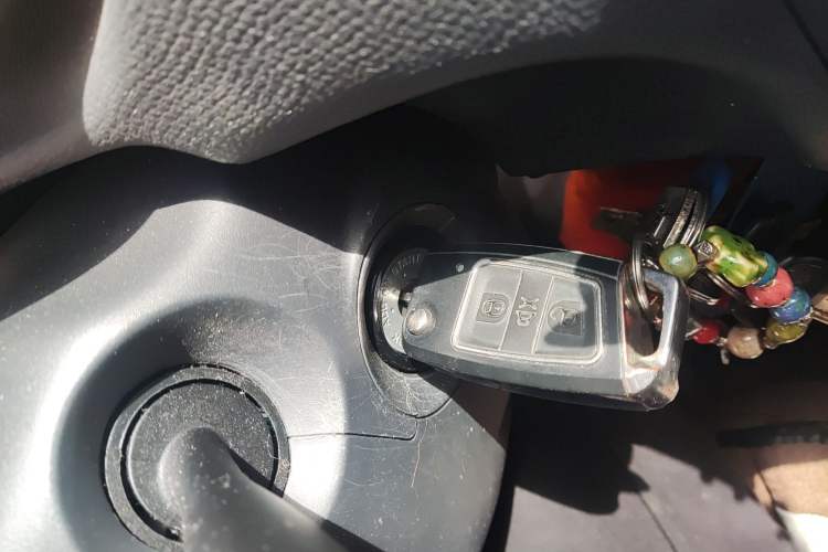 Used Suzuki Swift 2016 1.5L Automatic Fashionable Coolplay Edition
