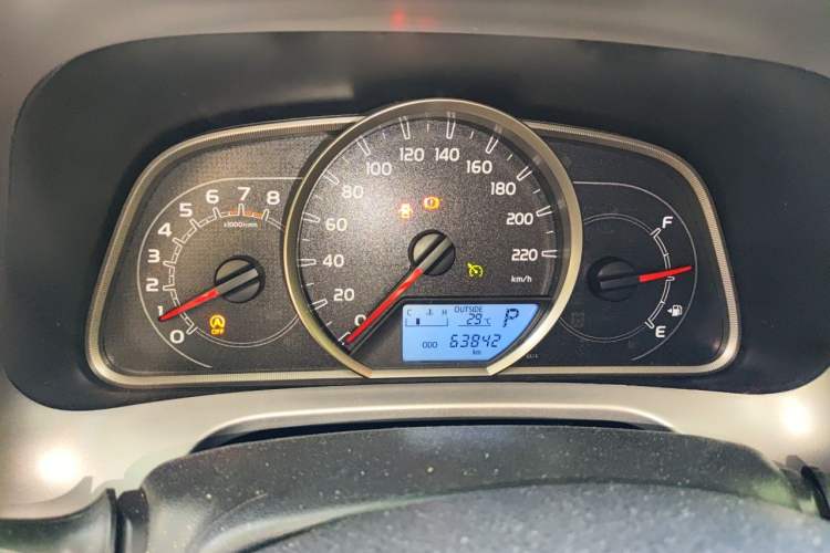 Used Toyota RAV4 2019 2.0L CVT Two-Wheel Drive Luxury Version China VI Standard
