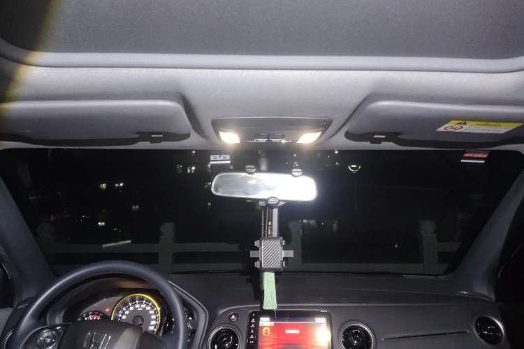 Used Honda XR-V 2021 1.5L CVT Comfort Version Headliner