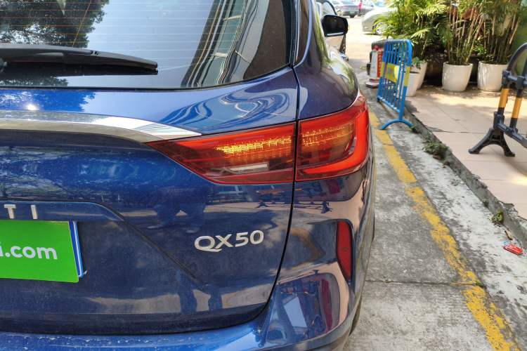 Used Infiniti QX50 2018 2.0T Four-Wheel Drive Smart Edition