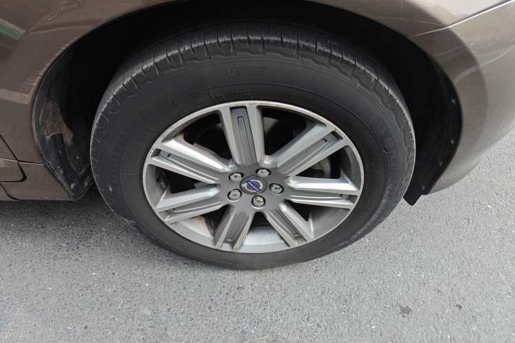 Used Volvo XC60 2017 T5 AWD Smart Upgrade Model