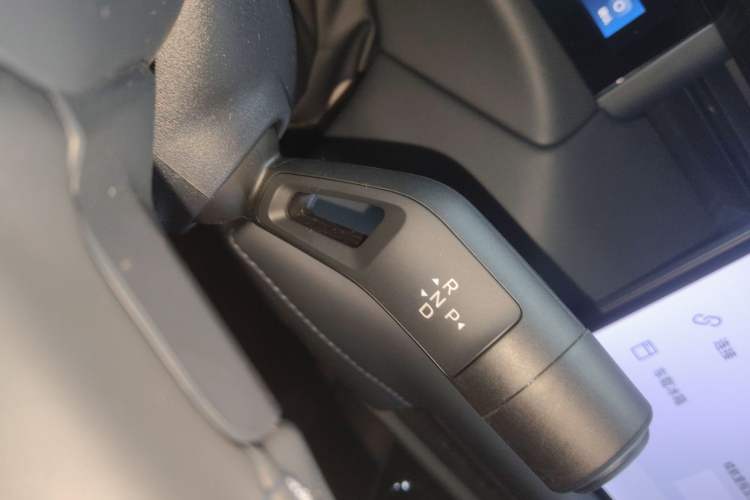 Used Lynk & Co 900 2025 2.0T Ultra
