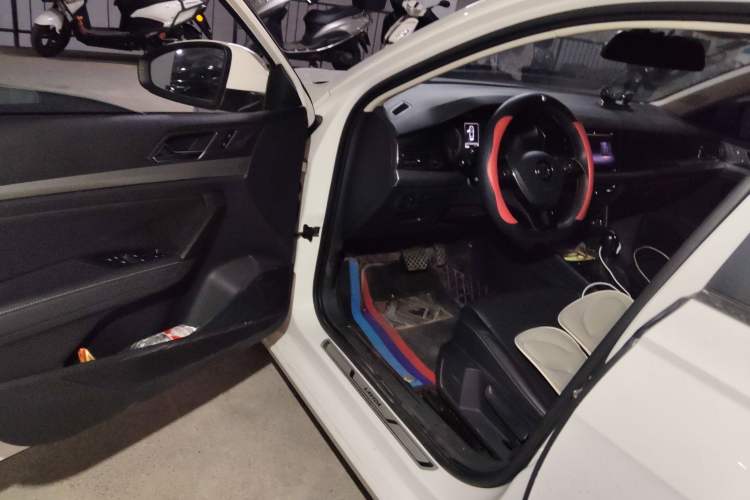 Used Volkswagen Lavida 2018 1.5L Automatic Comfort Edition China V Standard