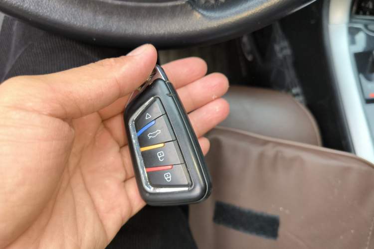 Used Bestune B90 2014 1.8T Automatic Luxury Model
